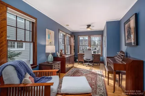 1611 Morton Ave, Ann Arbor, MI 48104 photo 14