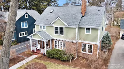 1611 Morton Ave, Ann Arbor, MI 48104 photo 69