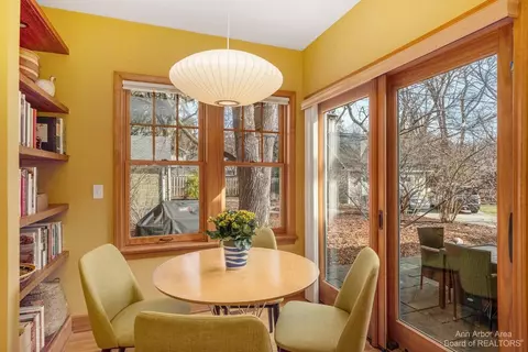 1611 Morton Ave, Ann Arbor, MI 48104 photo 24