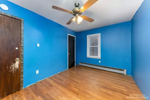 38633 Wade Rd, Romulus, MI 48174 photo 12