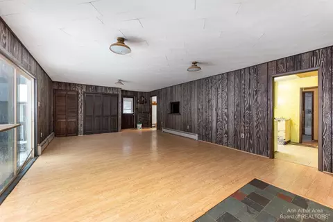 38633 Wade Rd, Romulus, MI 48174 photo 18