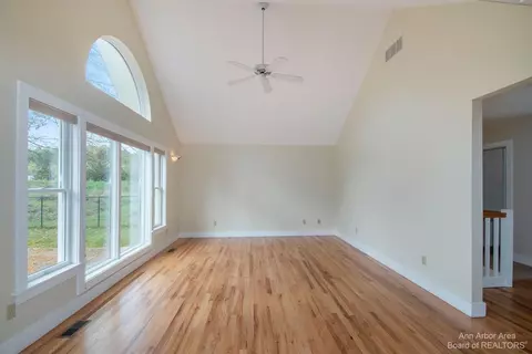 6059 Marshall Rd, Dexter, MI 48130 photo 6