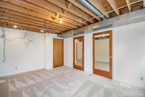6059 Marshall Rd, Dexter, MI 48130 photo 25