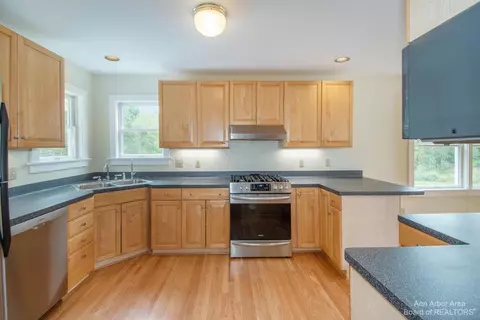 6059 Marshall Rd, Dexter, MI 48130 photo 13