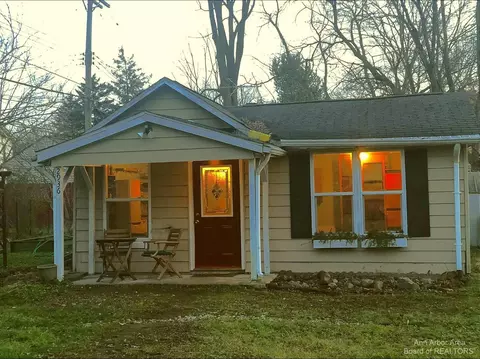 2936 St Aubin Ave, Ann Arbor, MI 48108