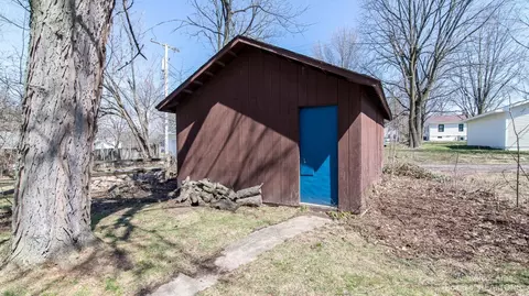 7626 Forest St, Dexter, MI 48130 photo 12