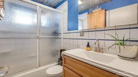 6240 S State St, Saline, MI 48176 photo 14