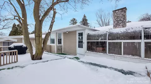 6240 S State St, Saline, MI 48176 photo 36