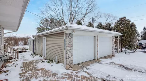 6240 S State St, Saline, MI 48176 photo 31