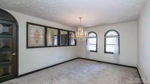 5708 Textile Rd, Saline, MI 48176 photo 17