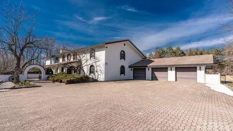 5708 Textile Rd, Saline, MI 48176 photo 3