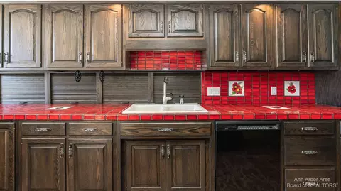 5708 Textile Rd, Saline, MI 48176 photo 22