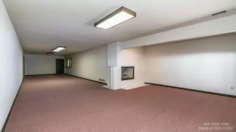 5708 Textile Rd, Saline, MI 48176 photo 76