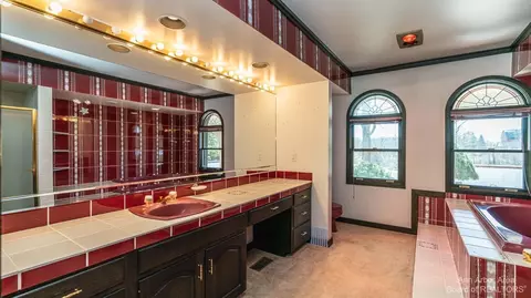 5708 Textile Rd, Saline, MI 48176 photo 41