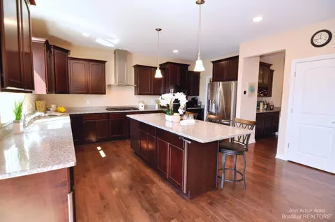 1624 Boyd St, Troy, MI 48083 photo 25
