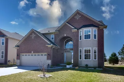 1624 Boyd St, Troy, MI 48083 photo 2