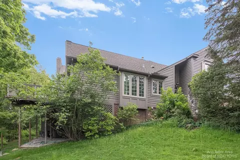 1908 Boulder Dr, Ann Arbor, MI 48104 photo 48