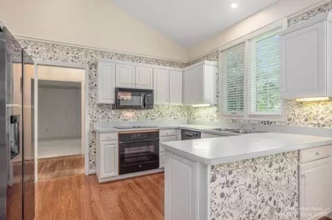 1908 Boulder Dr, Ann Arbor, MI 48104 photo 12