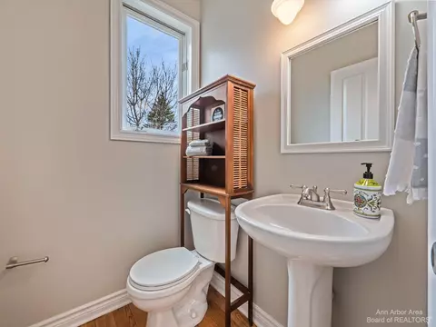824 Pinecrest, Dexter, MI 48130 photo 17