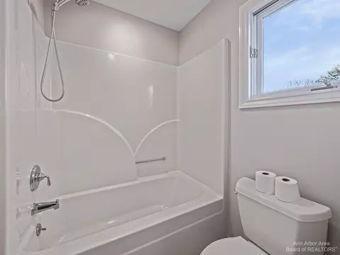 824 Pinecrest, Dexter, MI 48130 photo 36