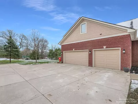 824 Pinecrest, Dexter, MI 48130 photo 50