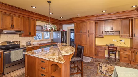 99 N Maple Rd, Saline, MI 48176 photo 25