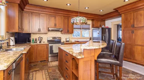 99 N Maple Rd, Saline, MI 48176 photo 28