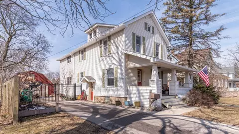 99 N Maple Rd, Saline, MI 48176 photo 4