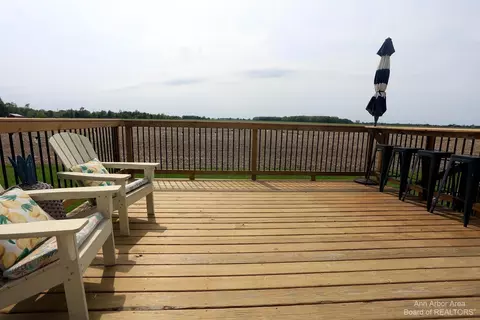 248 Willowbridge Dr, Dundee, MI 48131 photo 9