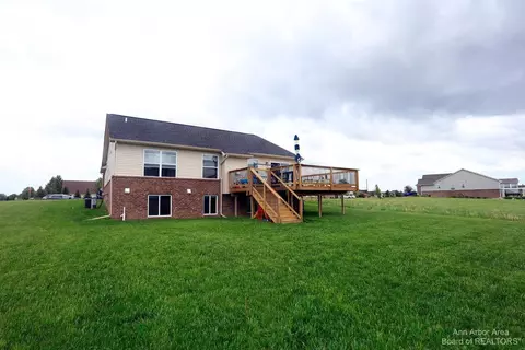 248 Willowbridge Dr, Dundee, MI 48131 photo 8