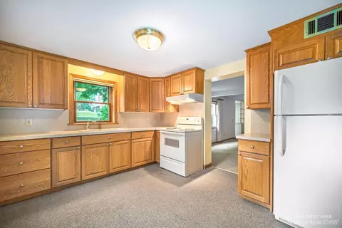 7840 Third St, Dexter, MI 48130 photo 9