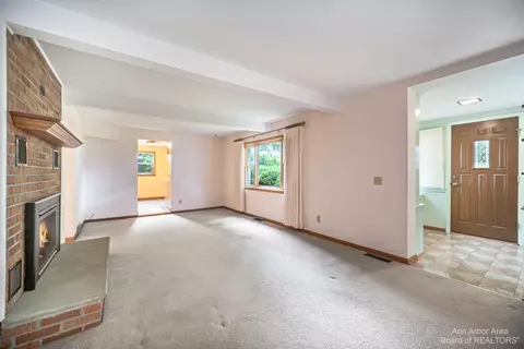 7840 Third St, Dexter, MI 48130 photo 5