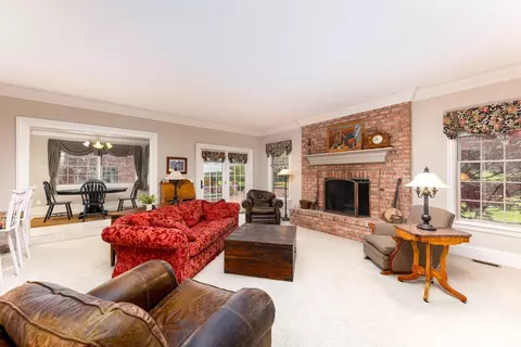 1806 Brookview Dr, Saline, MI 48176 photo 17