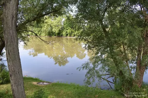6939 N Custer Rd, Monroe, MI 48162 photo 32