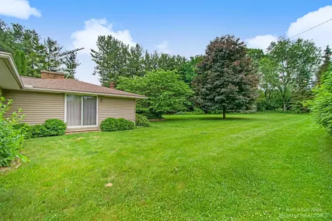11865 Trinkle Rd, Dexter, MI 48130 photo 28