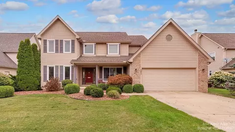 383 E Castlebury Cir, Saline, MI 48176 photo 1