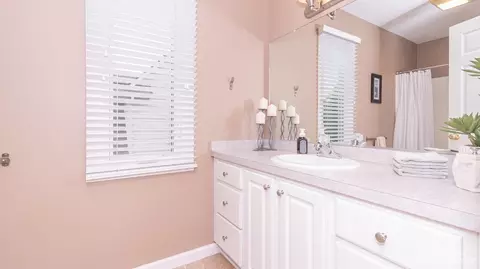 383 E Castlebury Cir, Saline, MI 48176 photo 31