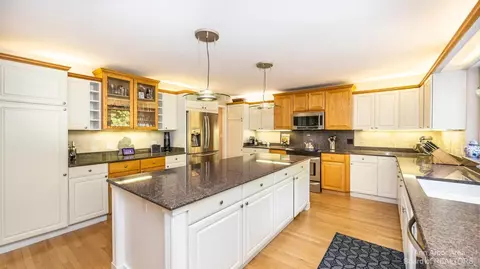 2740 Bent Tree Dr, Dexter, MI 48130 photo 8