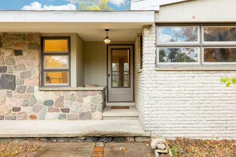 8249 Scully Rd, Dexter, MI 48130 photo 3