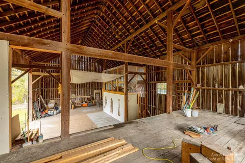 8249 Scully Rd, Dexter, MI 48130 photo 47