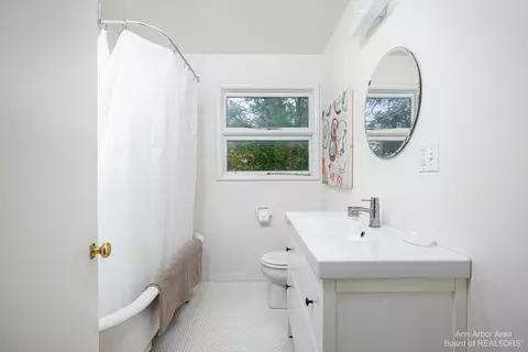 8249 Scully Rd, Dexter, MI 48130 photo 24
