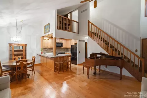 546 Echo Ct, Saline, MI 48176 photo 44