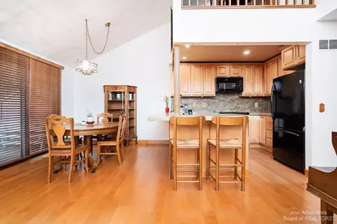 546 Echo Ct, Saline, MI 48176 photo 26