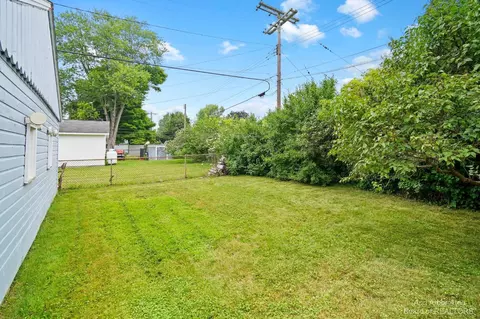 370 Everett St, Milan, MI 48160 photo 28