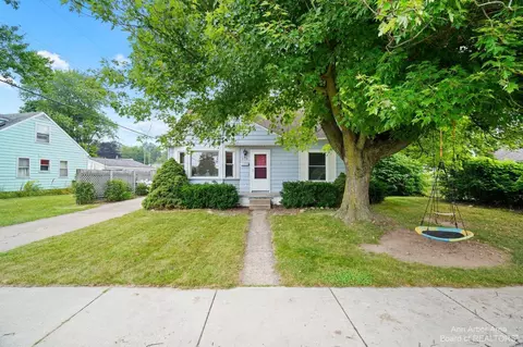 370 Everett St, Milan, MI 48160 photo 1