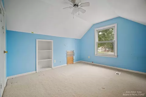 370 Everett St, Milan, MI 48160 photo 22
