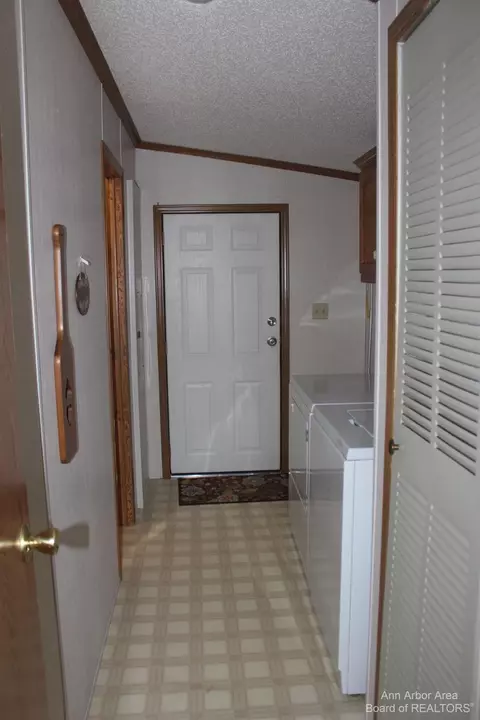 2425 Grey Tower, Jackson, MI 49201 photo 15