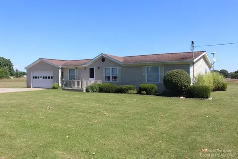 2425 Grey Tower, Jackson, MI 49201 photo 2