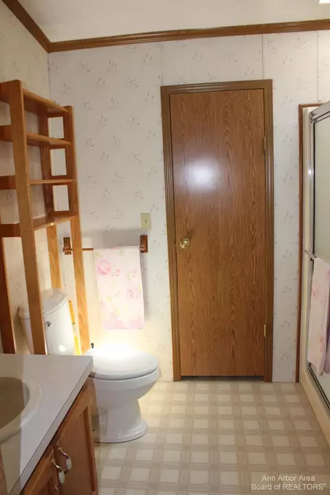 2425 Grey Tower, Jackson, MI 49201 photo 12