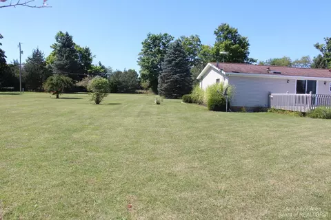 2425 Grey Tower, Jackson, MI 49201 photo 23